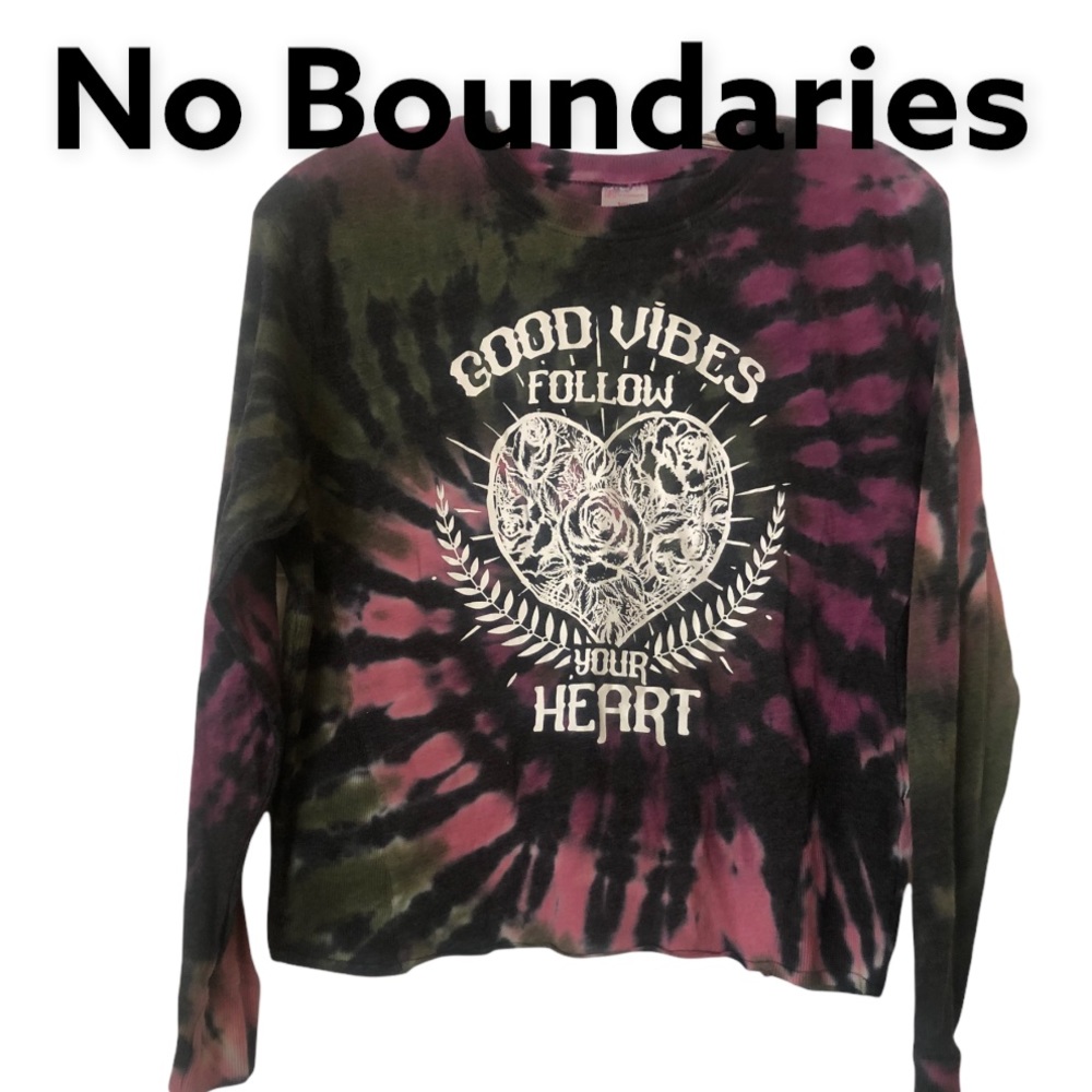 No Boundaries Tie dye Long Sleeve Graphic  " Good Vibes T-Shirt S